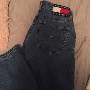 Tommy Hilfiger Jeans size 25/30, length 29
